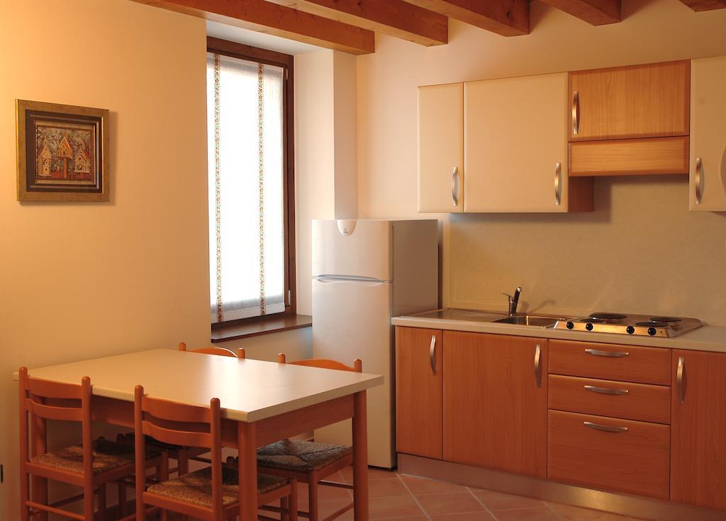 Agriturismo Al Tralcio Valeggio sul Mincio Phòng bức ảnh