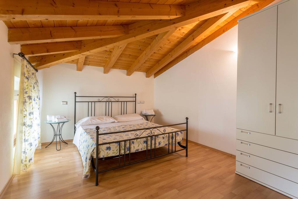 Agriturismo Al Tralcio Valeggio sul Mincio Ngoại thất bức ảnh